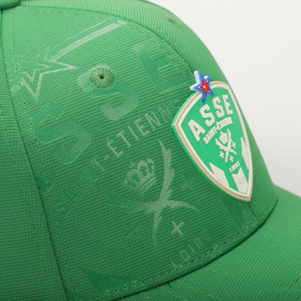 Casquette verte logo thermoformé