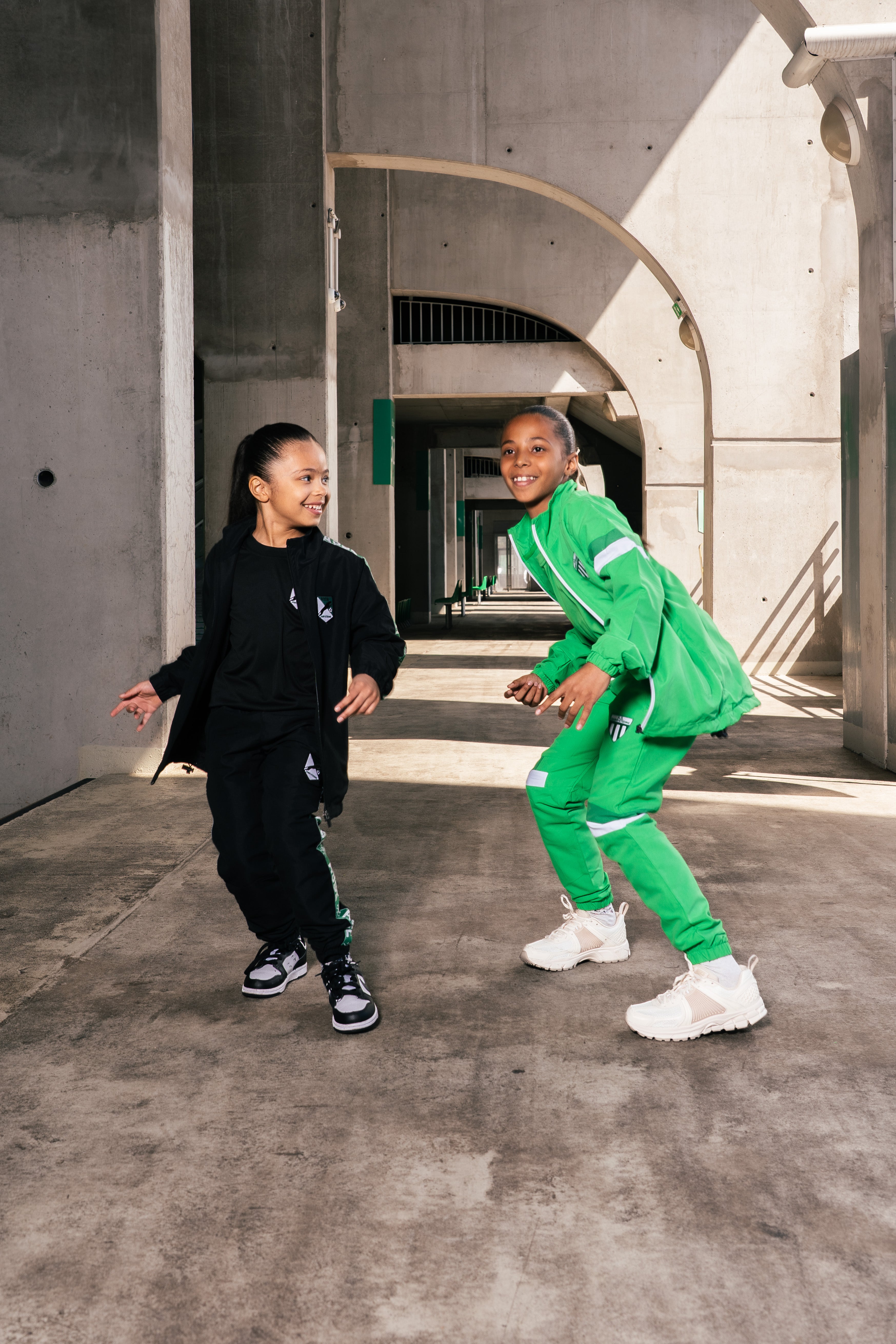 Veste de survêtement enfant microfibre héritage noire